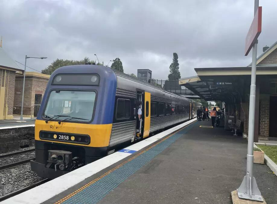 A limited bus service has been put in place on the Southern Highlands Line between Picton and Moss Vale due to a freight train issue in Tahmoor. Picture by Briannah Devlin