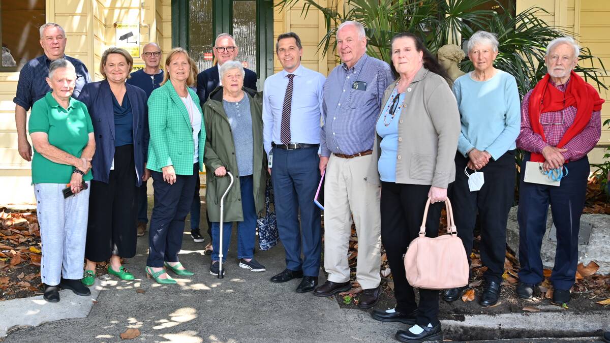 NSW Health Minister Ryan Park with Wollondilly MP Judy Hannan, Goulburn MP Wendy Tuckerman, Public Health First members including Edna Carmichael and other community representatives at Bowral Hospital. Picture supplied.
