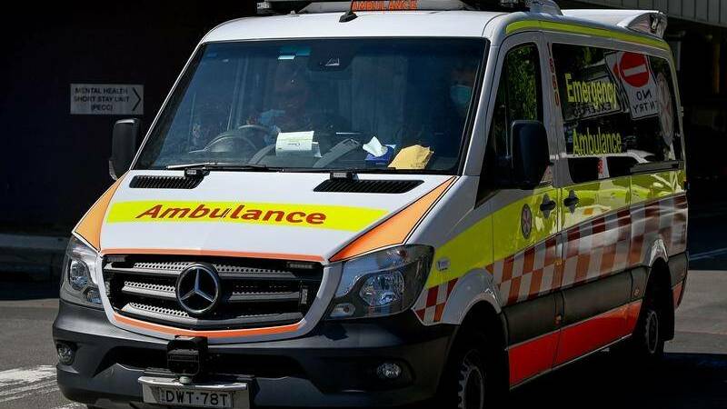 Two dead after crash at Menangle Park, Hume Highway