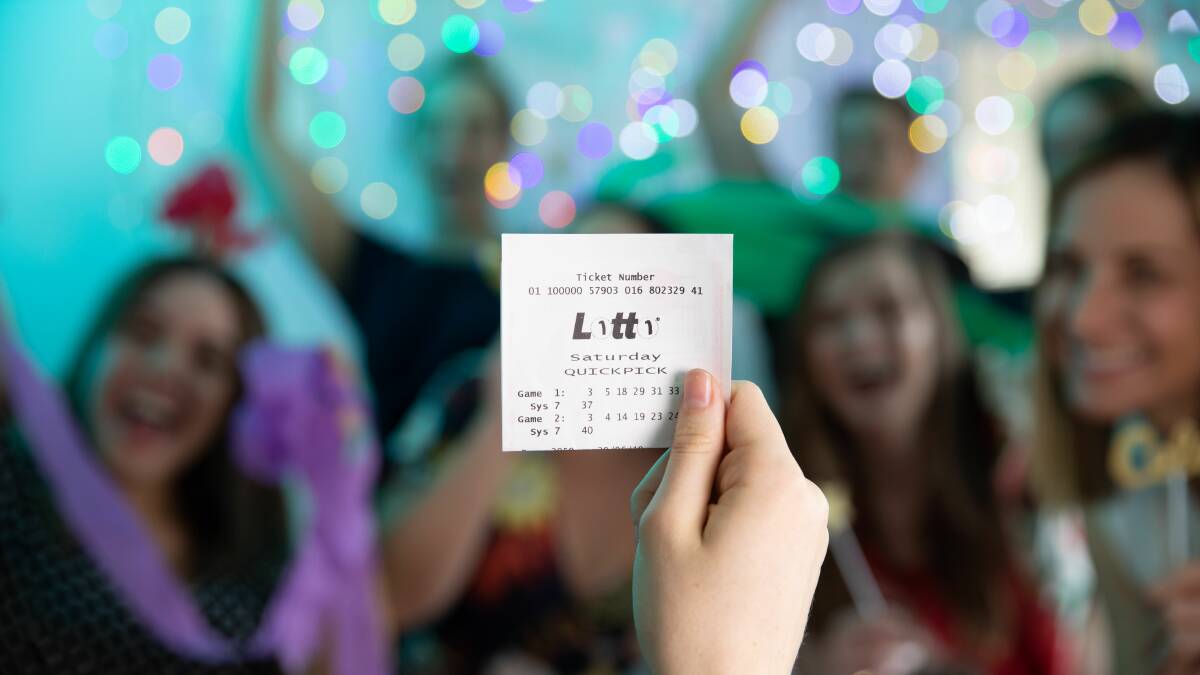 Southern Highlands woman's $1.5 million Saturday Lotto win spurs out-of-body experience
